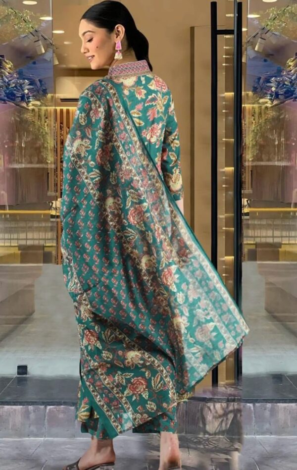 Green Floral Printed Cotton Blend Kurta, Pant & Dupatta Set