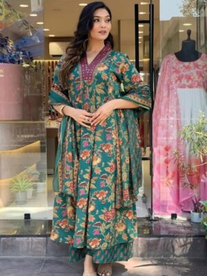 Green Floral Printed Cotton Blend Kurta, Pant & Dupatta Set