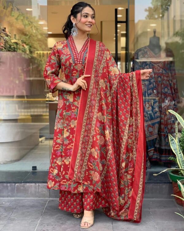 Red Floral Printed Cotton Blend Kurta, Pant & Dupatta Set