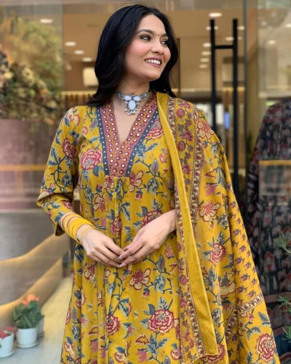 Yellow Floral Printed Cotton Blend Kurta, Pant & Dupatta Set