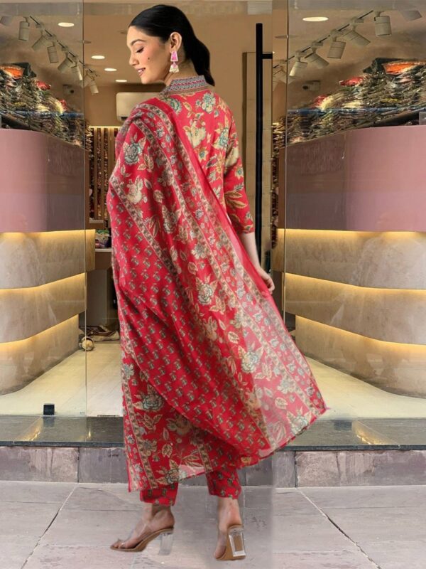 Red Floral Printed Cotton Blend Kurta, Pant & Dupatta Set