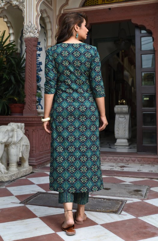 Latest Printed Kurtis Pant With Dupatta