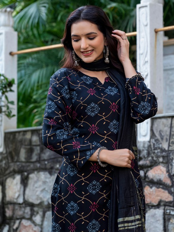 Rayon printed Kurtis pant With Dupatta